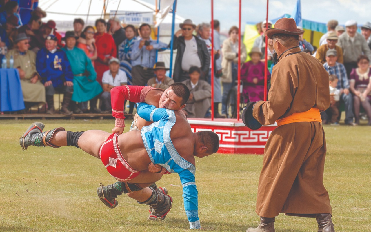 Wrestling | Premium Travel Mongolia