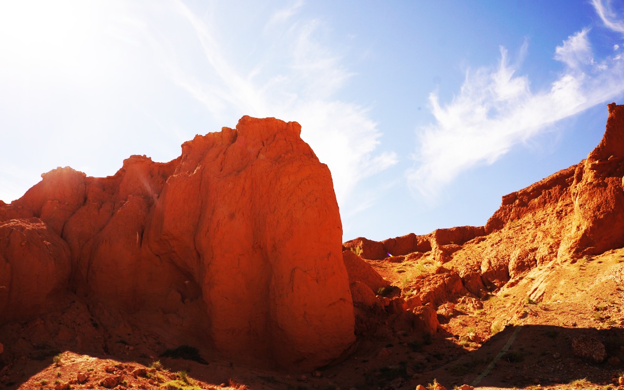 Flaming cliffs | Premium Travel Mongolia